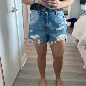American eagle mom jean shorts Size 10